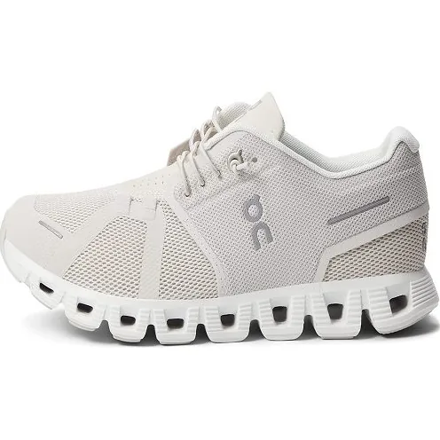 On Cloud 5 Pearl White 1